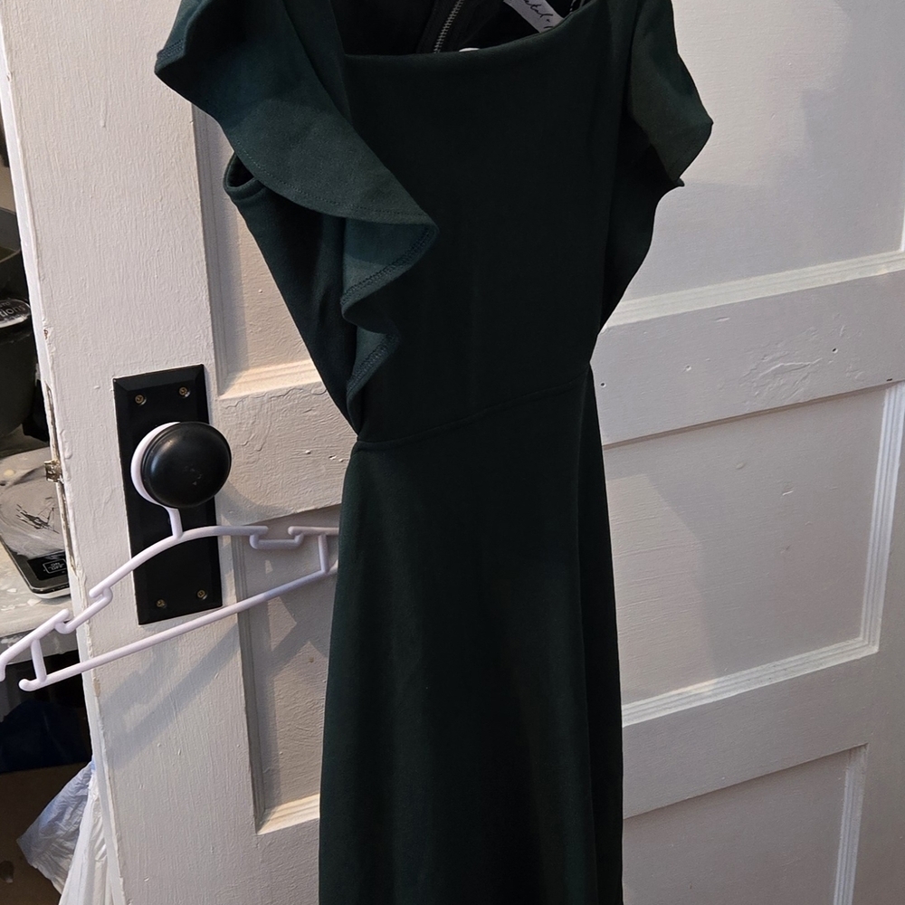Petal & Pup One-Shoulder Emerald Dress